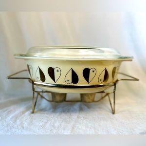 SOLD Golden Hearts Pyrex Casserole Dish w/ Cradle Holder